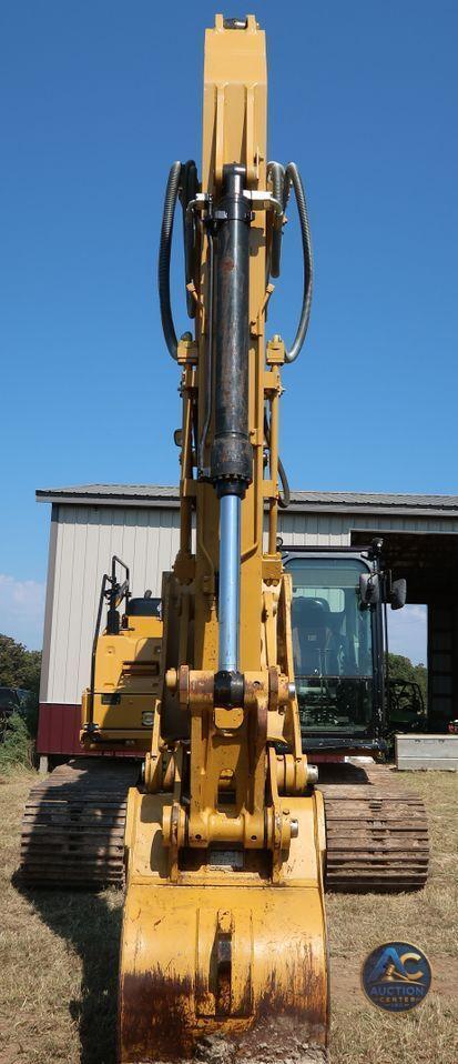 2017 Caterpillar 320F L  excavator