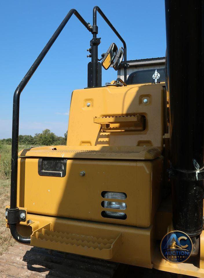 2017 Caterpillar 320F L  excavator