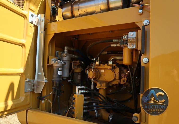 2017 Caterpillar 320F L  excavator