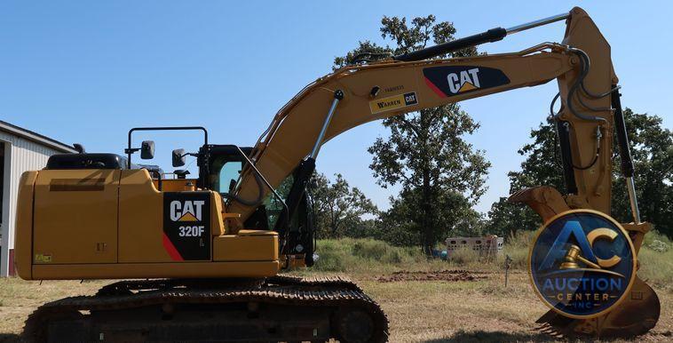 2017 Caterpillar 320F L  excavator
