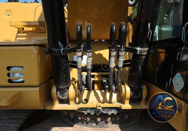 2017 Caterpillar 320F L  excavator