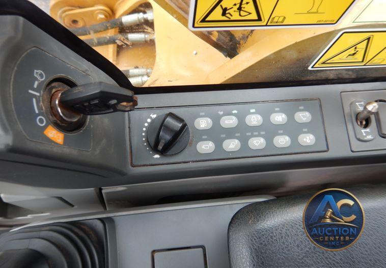 2016 Caterpillar 326FL  excavator