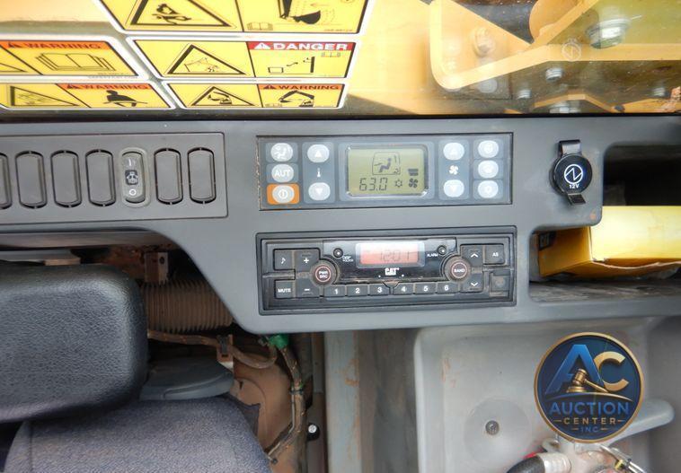 2016 Caterpillar 326FL  excavator