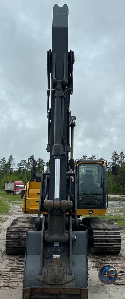 2022 John Deere 250G LC excavator