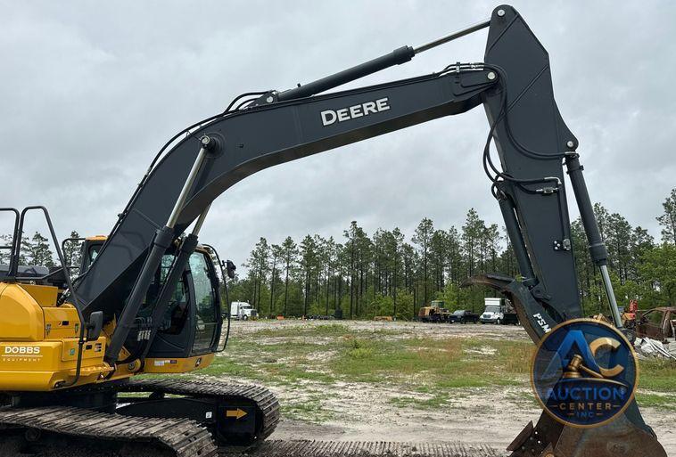2022 John Deere 250G LC excavator