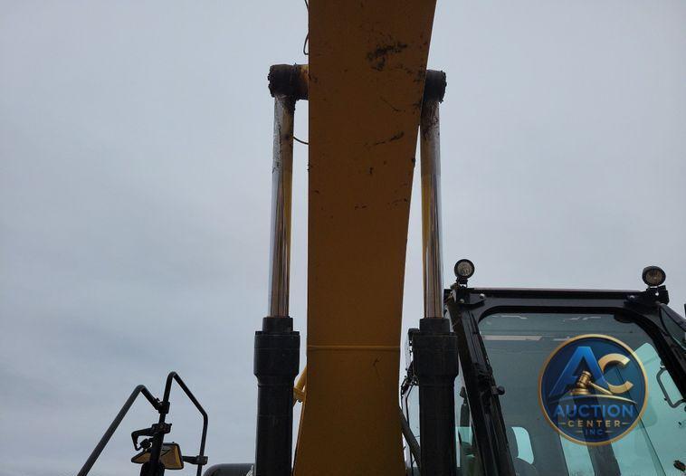 2017 Caterpillar 323FL excavator