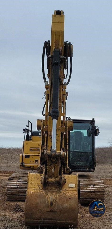 2017 Caterpillar 323FL excavator