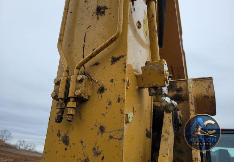 2017 Caterpillar 323FL excavator