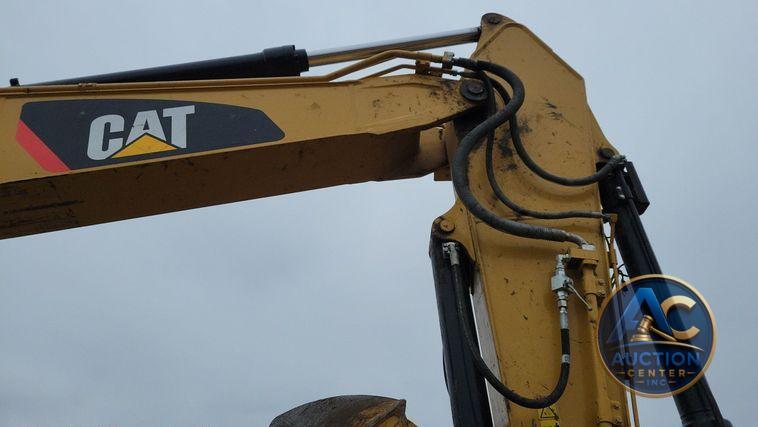 2017 Caterpillar 323FL excavator
