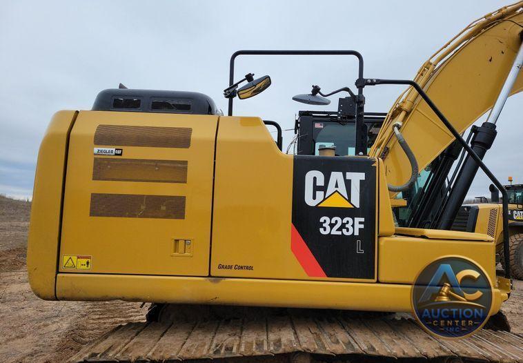 2017 Caterpillar 323FL excavator