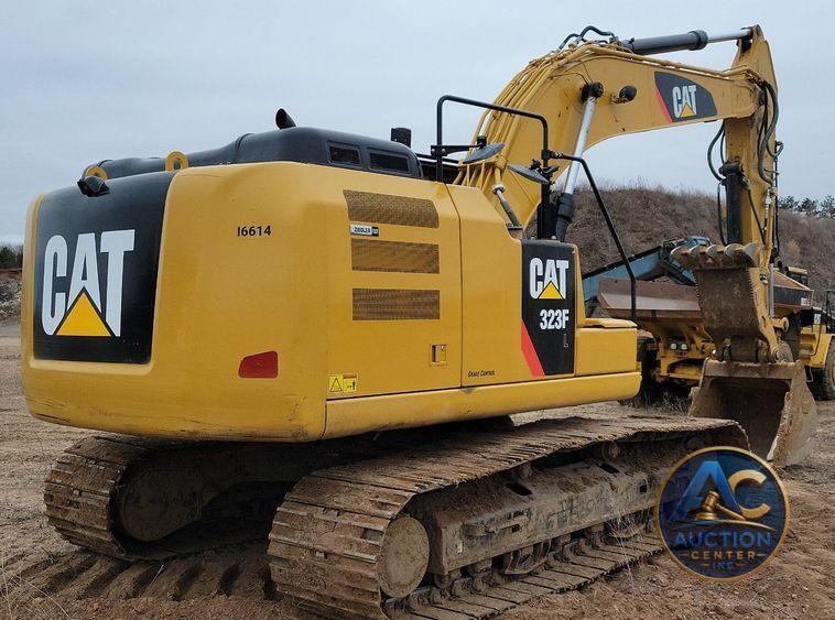 2017 Caterpillar 323FL excavator