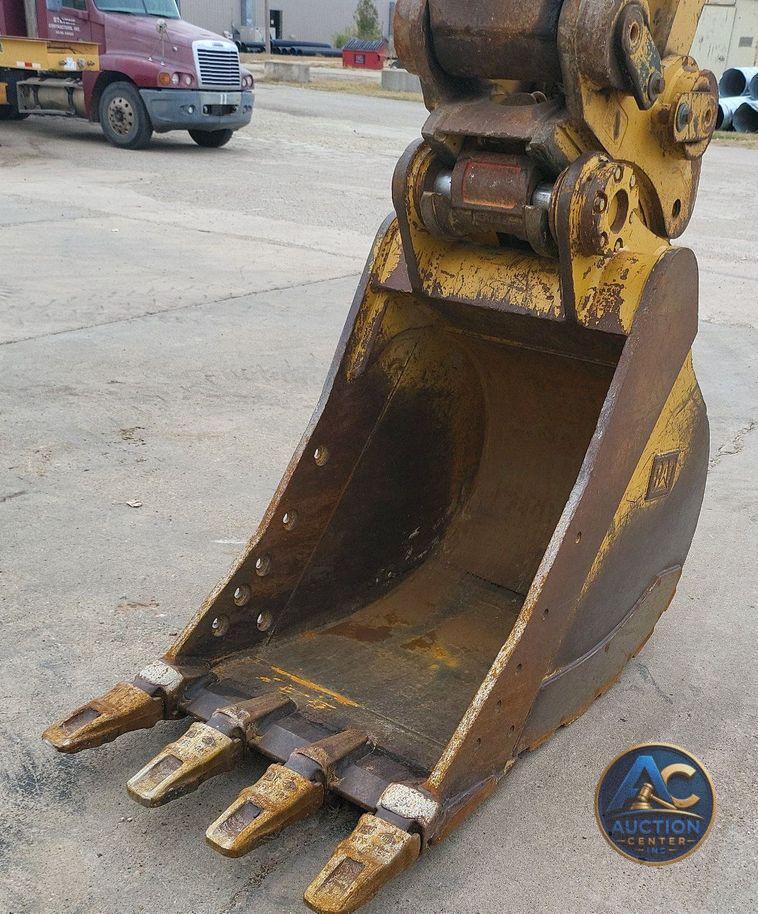 2015 Caterpillar 329F L  excavator