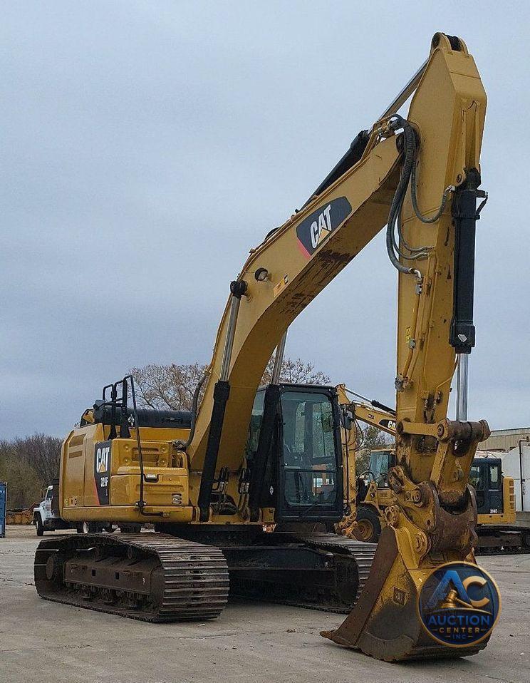 2015 Caterpillar 329F L  excavator