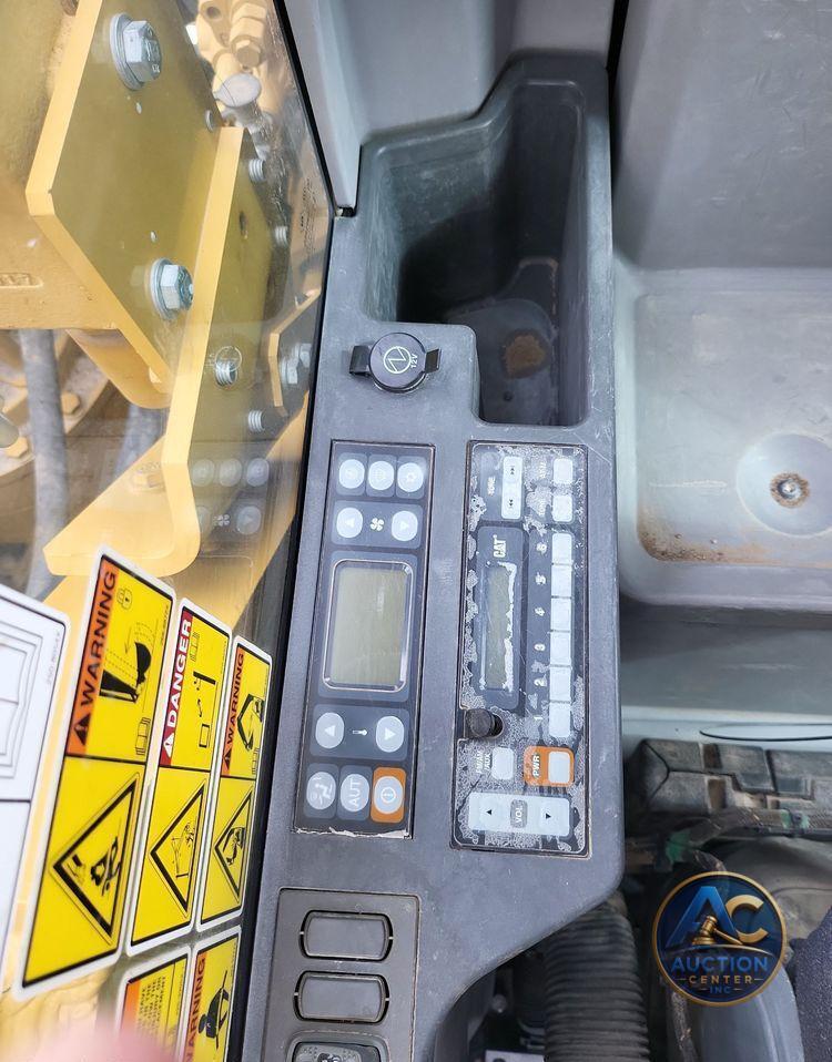 2015 Caterpillar 329F L  excavator