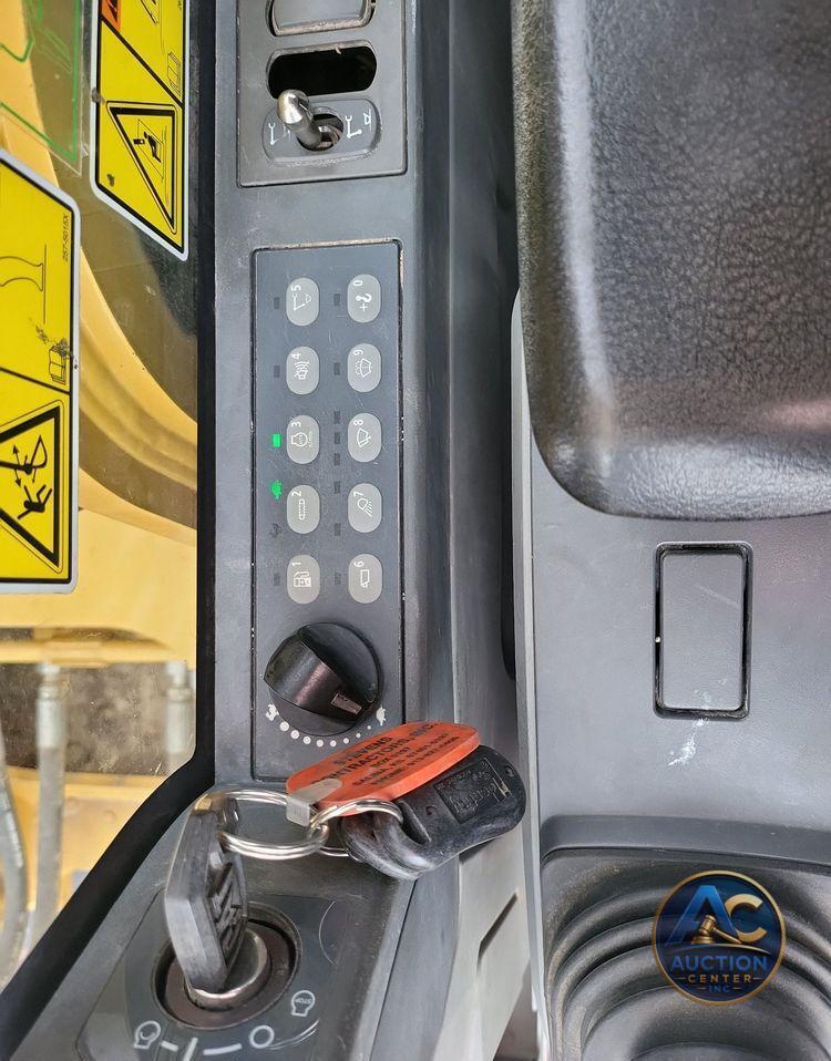 2015 Caterpillar 329F L  excavator