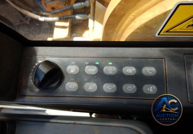2018 Caterpillar 330FL  excavator