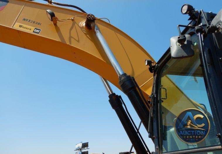 2018 Caterpillar 330FL  excavator