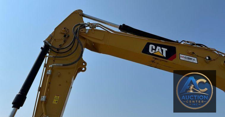 2019 Caterpillar  323 excavator