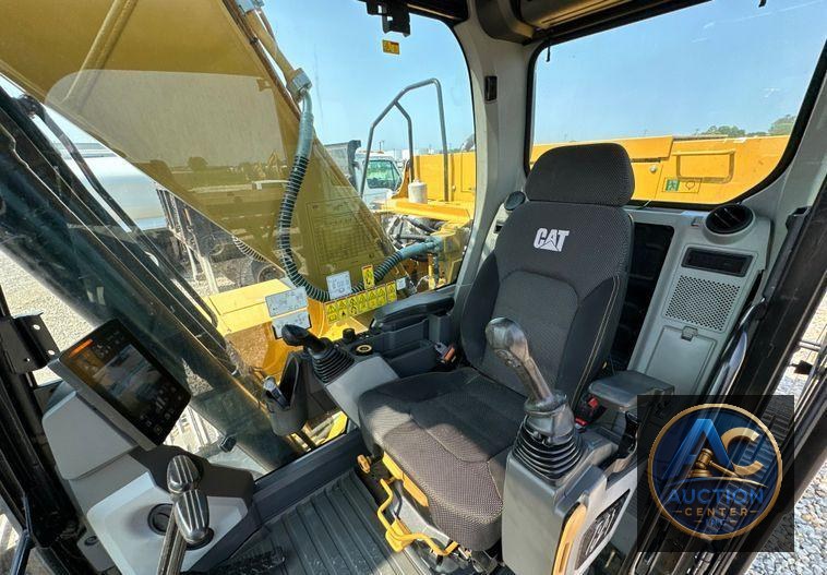2019 Caterpillar  323 excavator