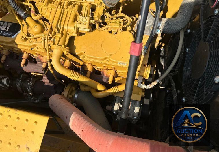 2019 Caterpillar  323 excavator