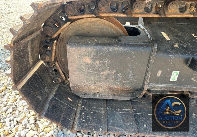 2019 Caterpillar  323 excavator