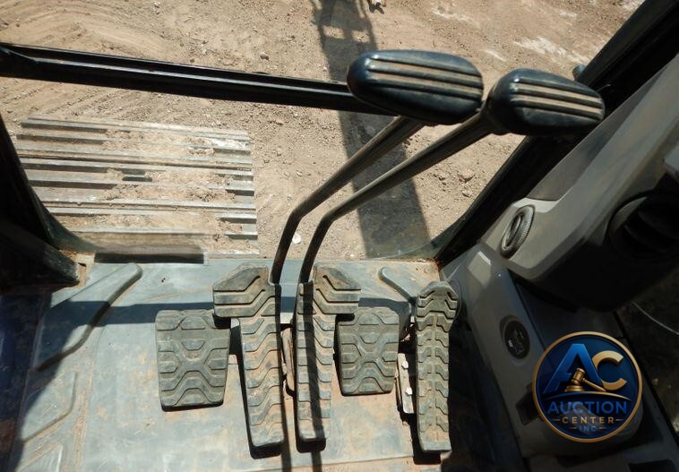 2018 Caterpillar 330FL  excavator