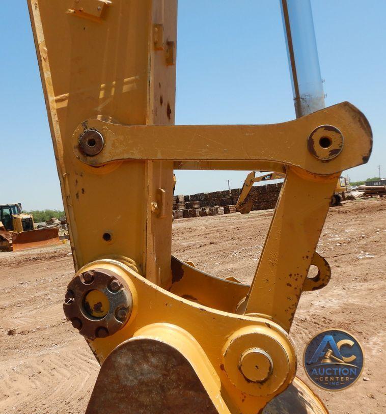 2018 Caterpillar 330FL  excavator
