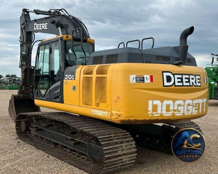 2017 John Deere 210G LC  excavator