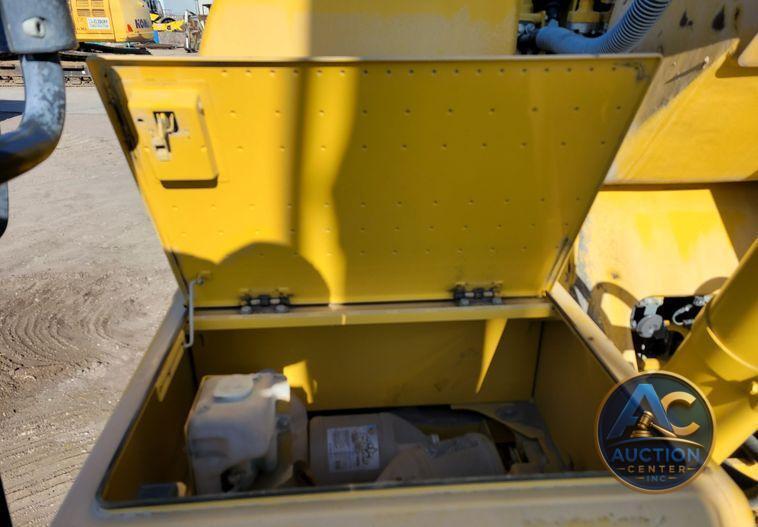 2019 Komatsu PC240LC-11  excavator