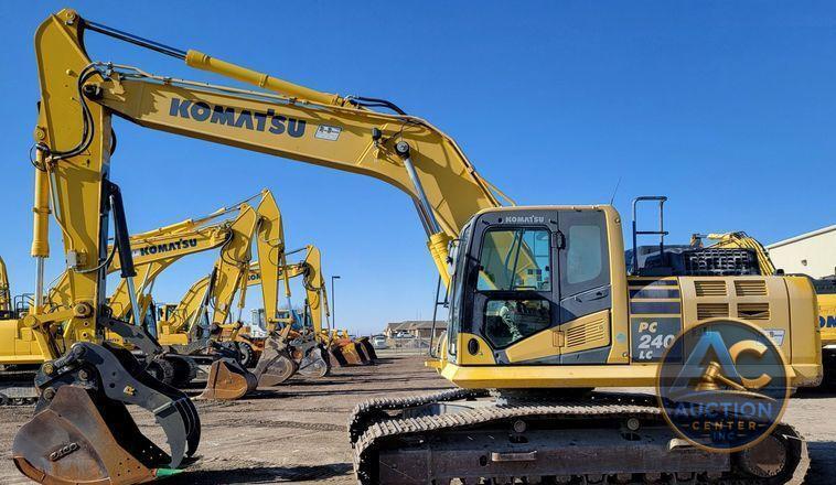 2019 Komatsu PC240LC-11  excavator