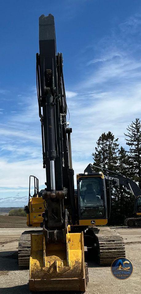 2019 John Deere 350G LC excavator
