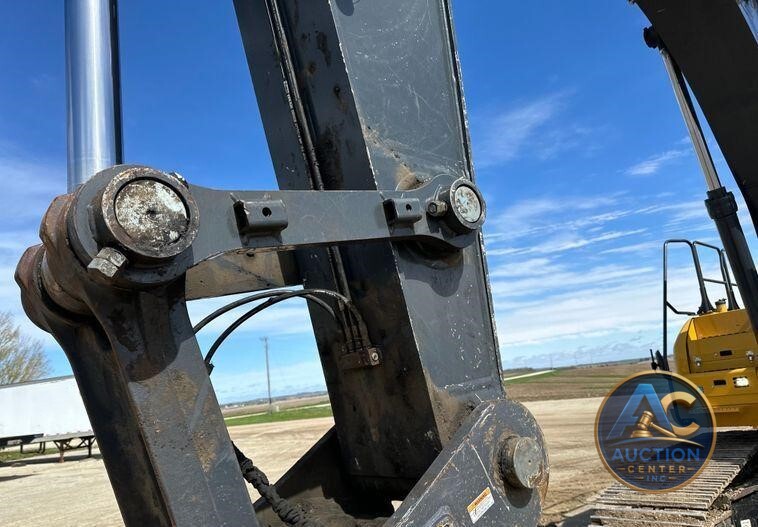 2019 John Deere 350G LC excavator