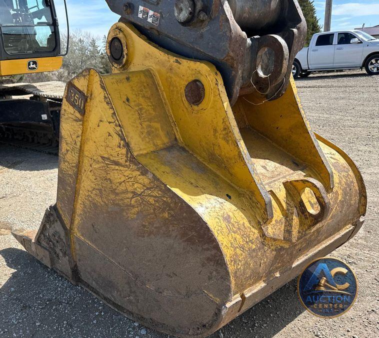 2019 John Deere 350G LC excavator