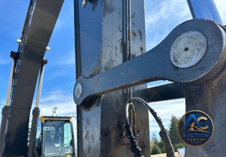 2019 John Deere 350G LC excavator