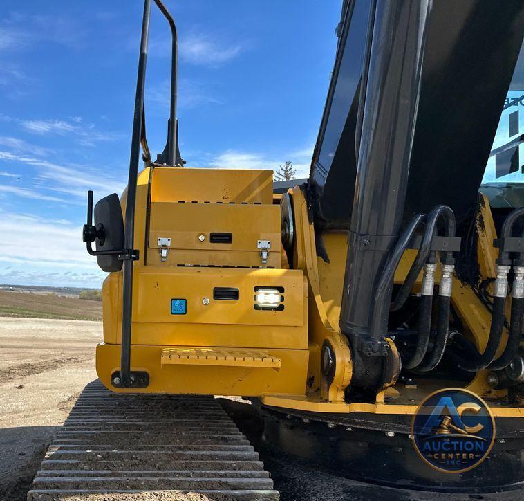 2019 John Deere 350G LC excavator