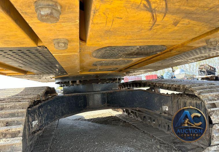 2019 John Deere 350G LC excavator