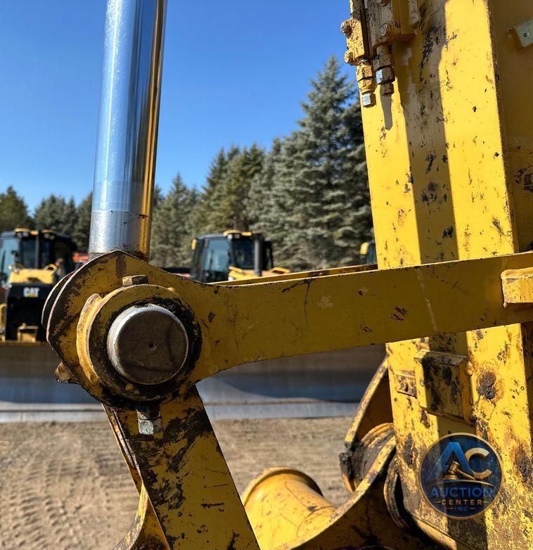 2015 Caterpillar 323FL excavator