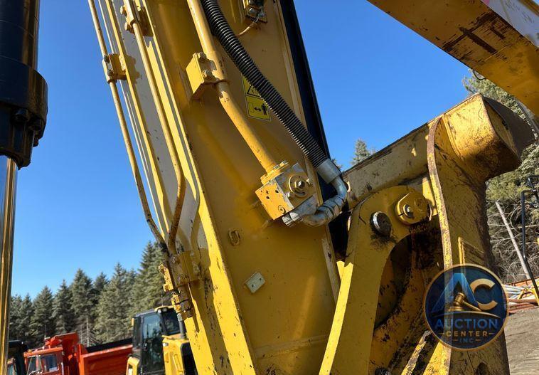 2015 Caterpillar 323FL excavator
