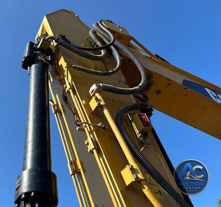 2015 Caterpillar 323FL excavator
