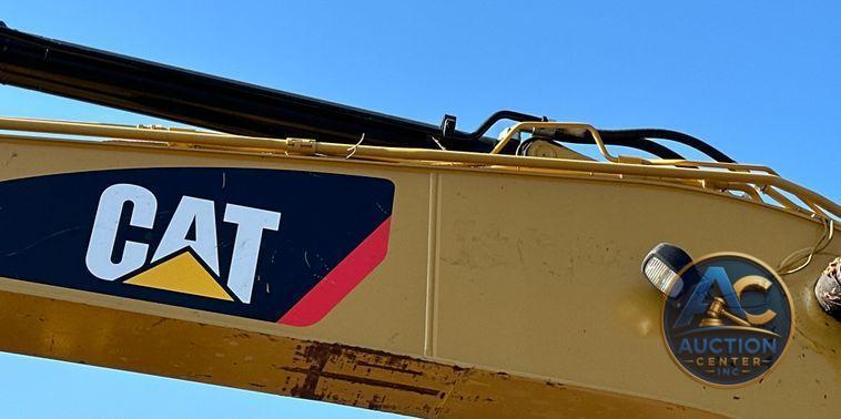 2015 Caterpillar 323FL excavator