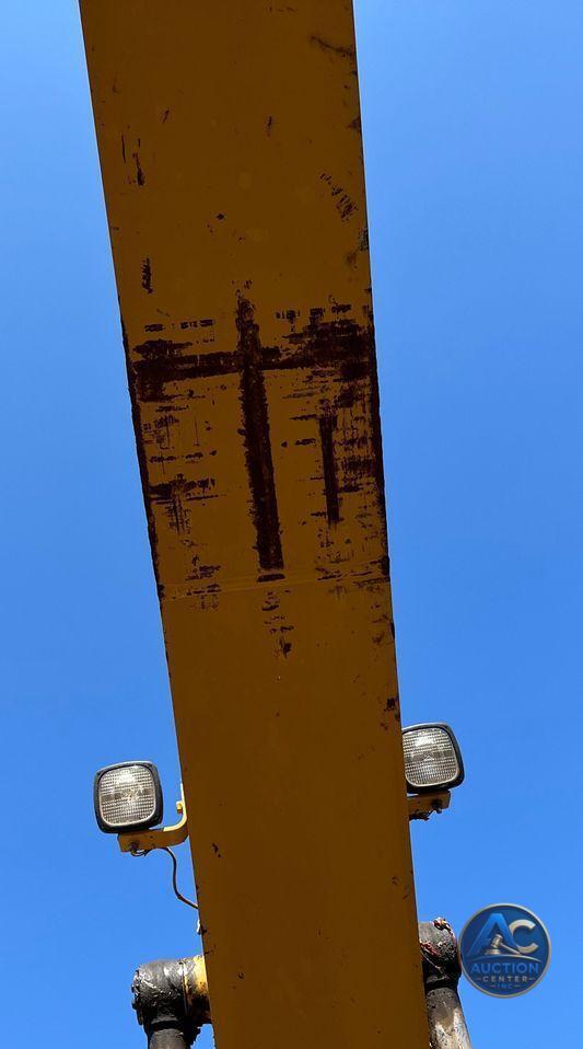 2015 Caterpillar 323FL excavator