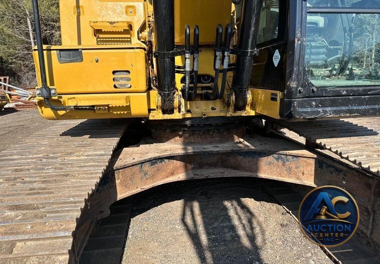 2015 Caterpillar 323FL excavator