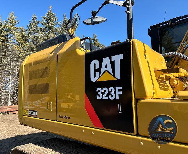 2015 Caterpillar 323FL excavator