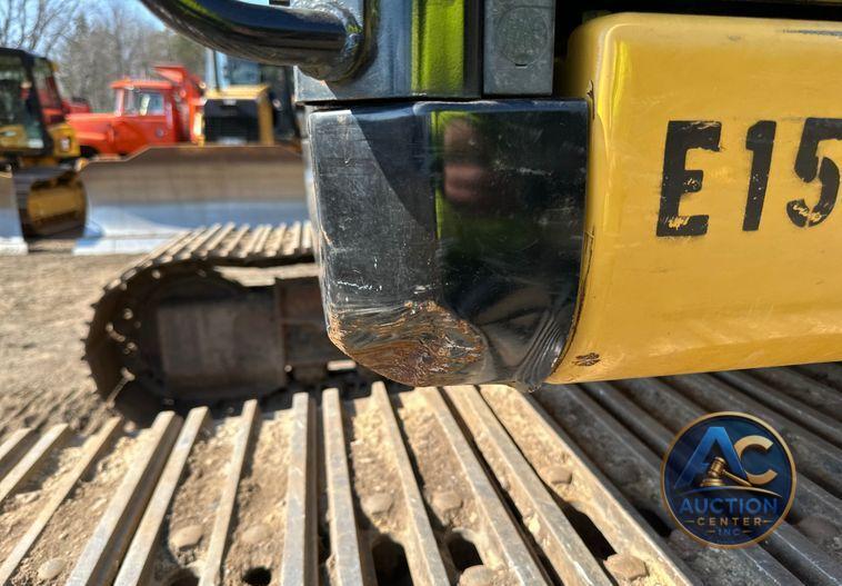 2015 Caterpillar 323FL excavator