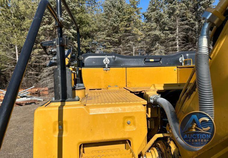 2015 Caterpillar 323FL excavator