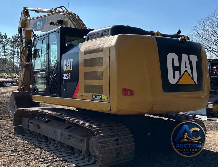 2015 Caterpillar 323FL excavator