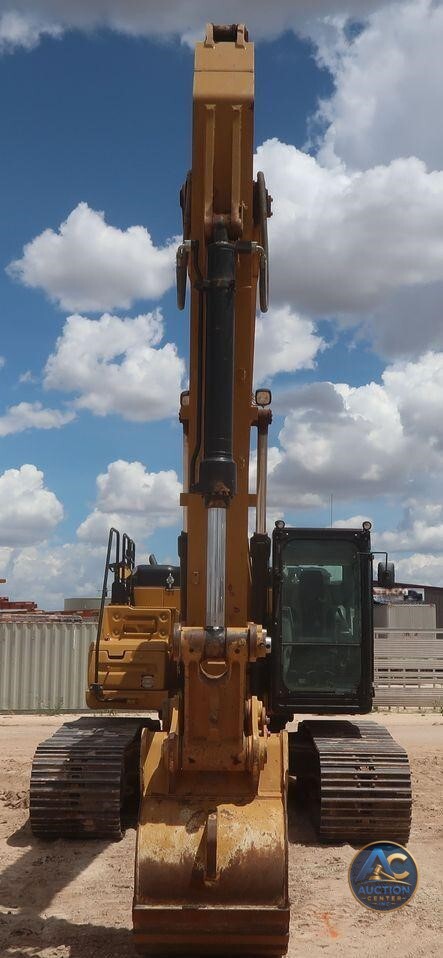 2018 Caterpillar 330FL  excavator