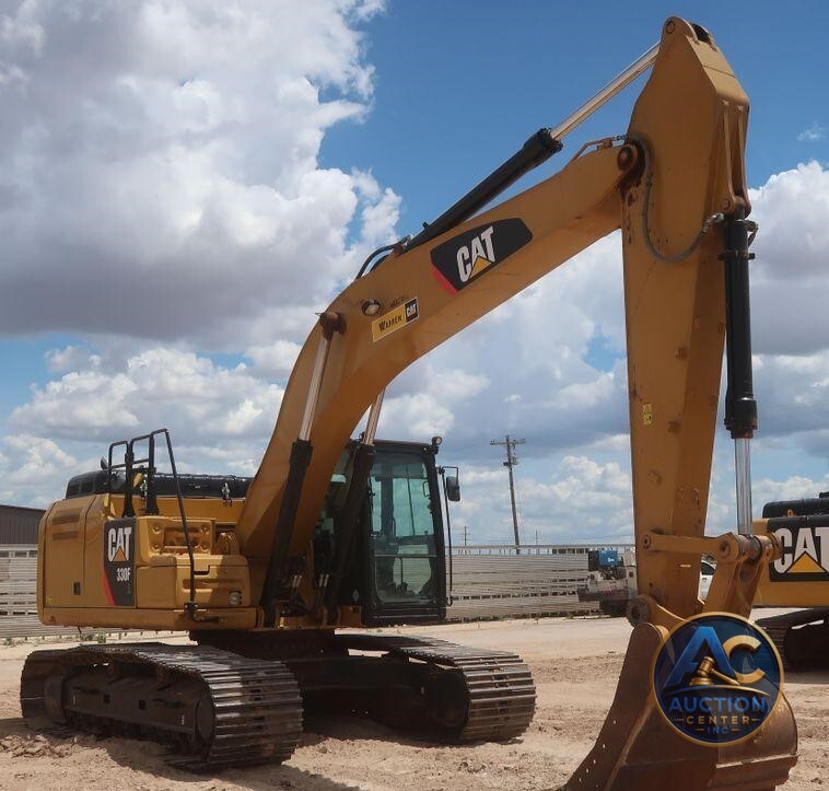 2018 Caterpillar 330FL  excavator