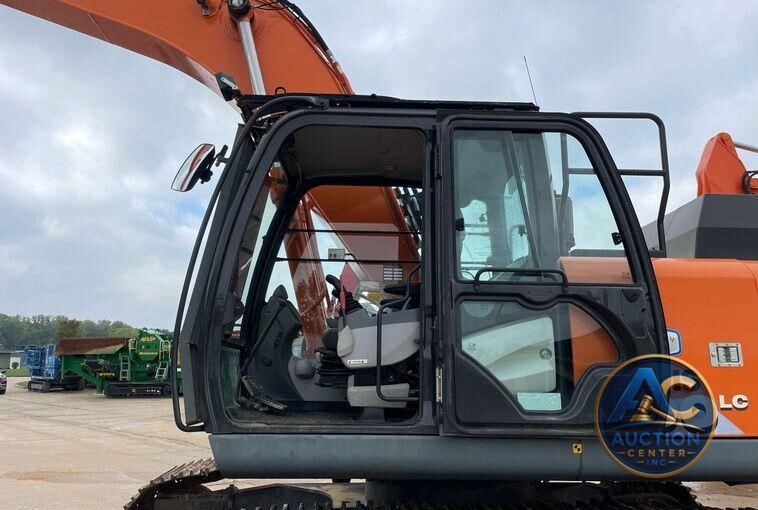 2017 Hitachi  ZX300LC-6N excavator