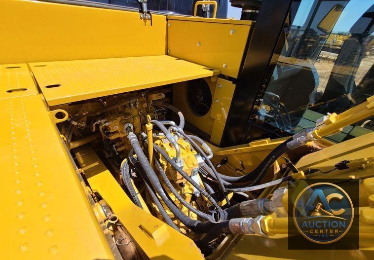 2018 Caterpillar 330FL  excavator